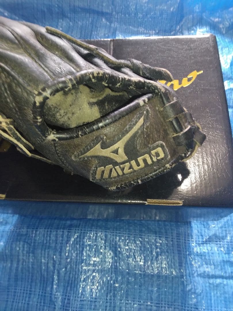 Mizuno 軟式グローブ 黒 　右