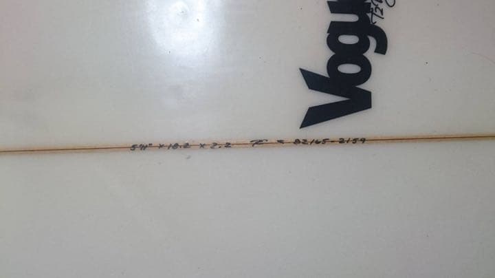 サーフボード ショート