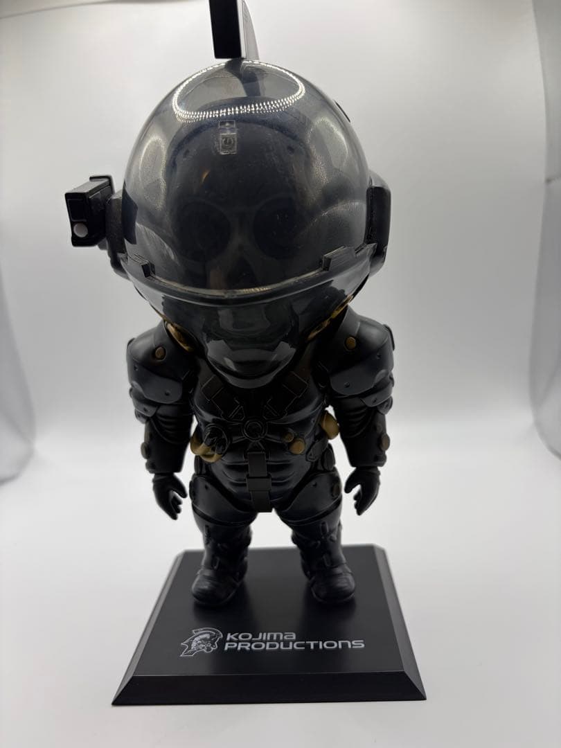 ゲームキャラクター Kojima Productions Ludens Black Ver.