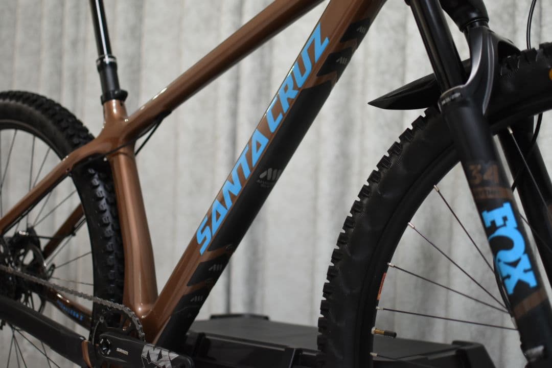 【関東 手渡し 送料込み】SANTACRUZ CHAMELEON CARBON