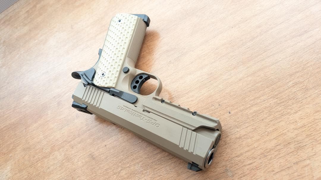 東京マルイ デザートウォーリア 1911 美品 動作OK ロングマガジン