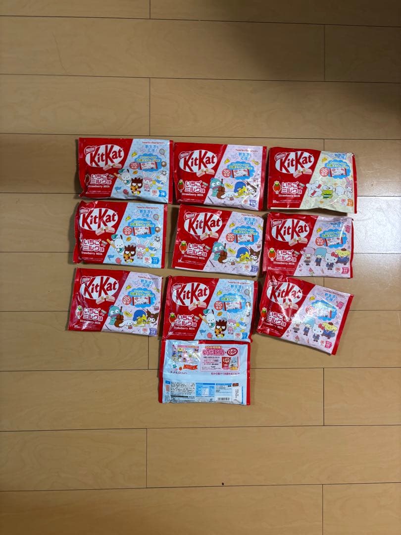 サンリオ キットカット いちごミルク 10個入り