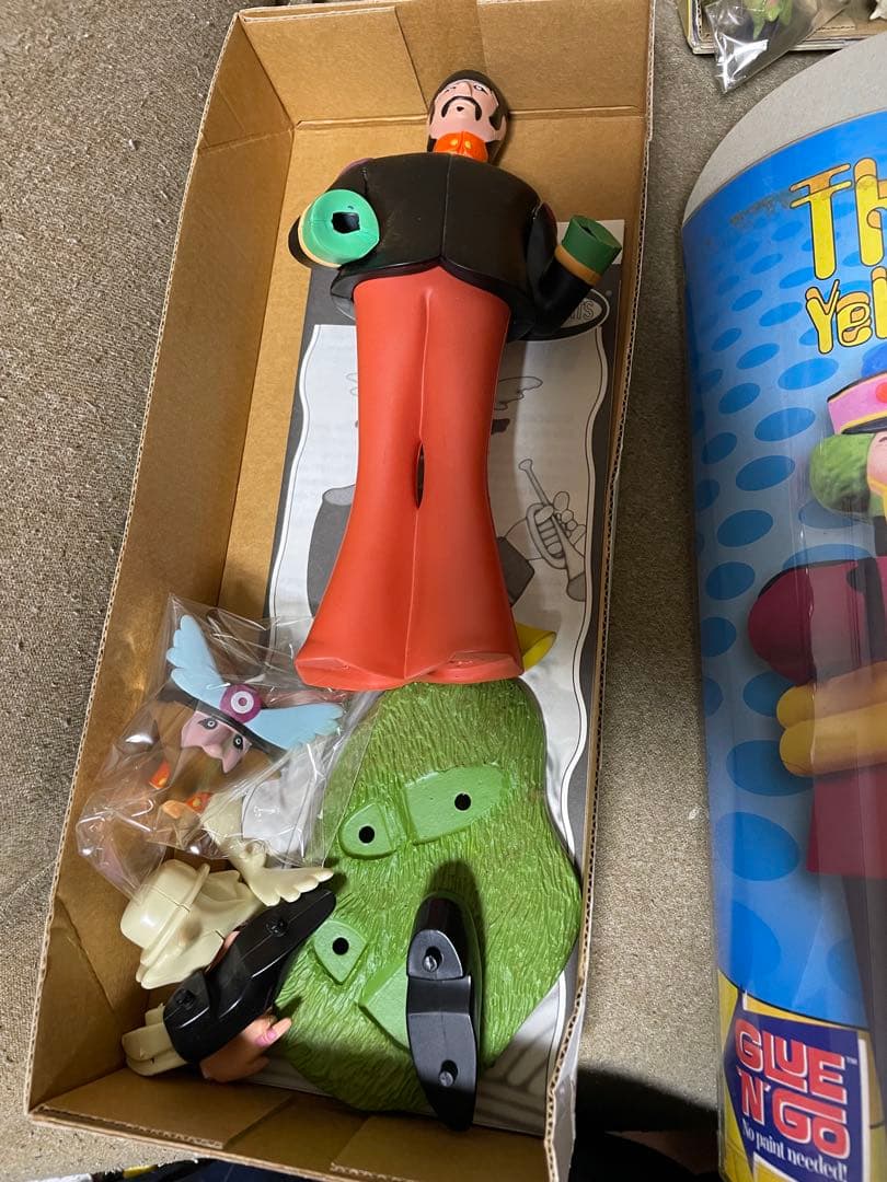 【激レア！】ビートルズ　イエローサブマリン　フィギュア　レトロ　プラモデル