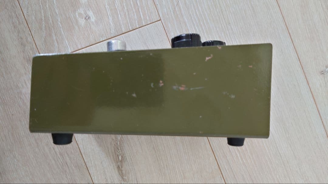 Big Muff π -Army Green Bubble font