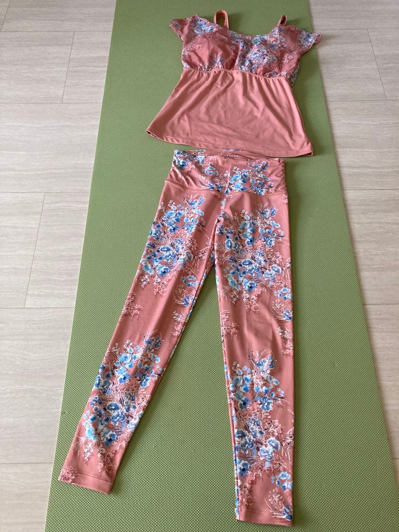 【美品】チャコット　ヨガウェア上下　セット