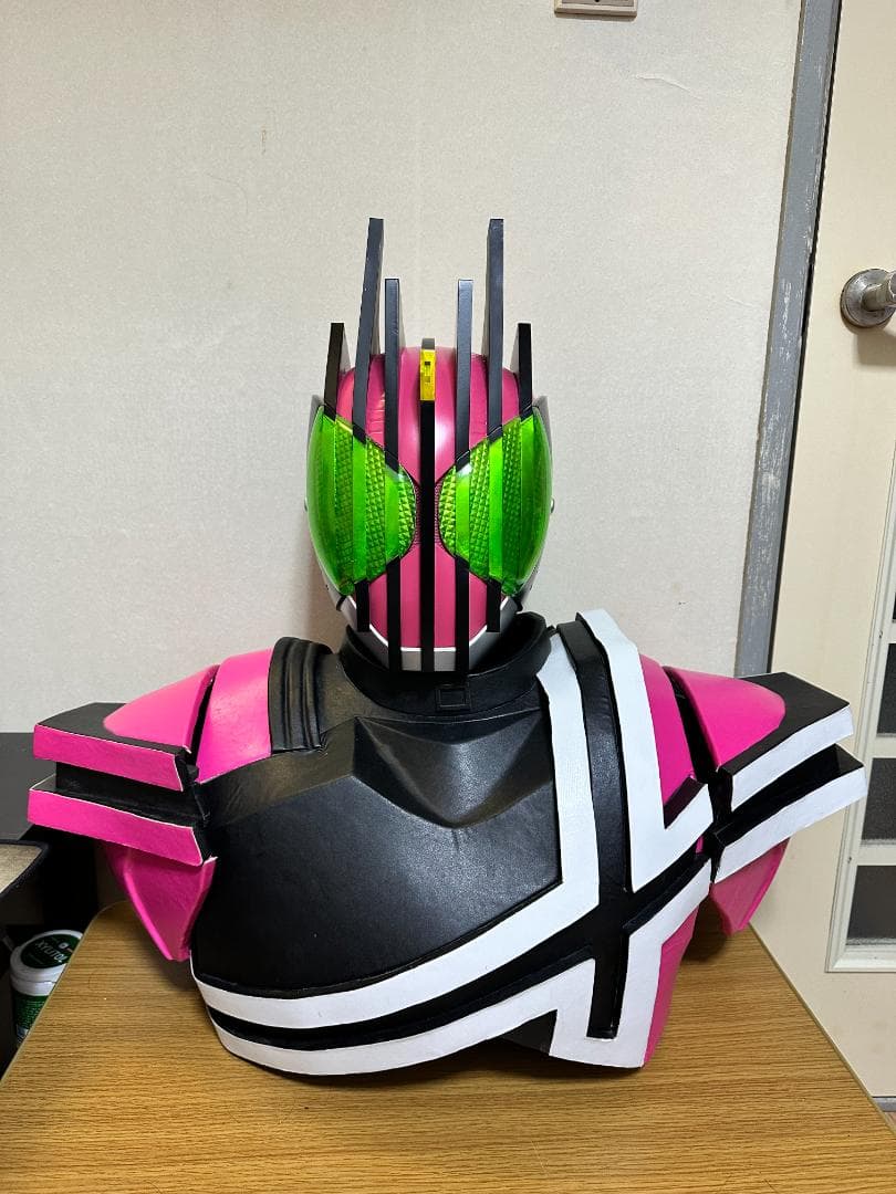 仮面ライダーディケイド中古・ヘルメット・胸当て・肩当て ・ベルト・ライドブッカー