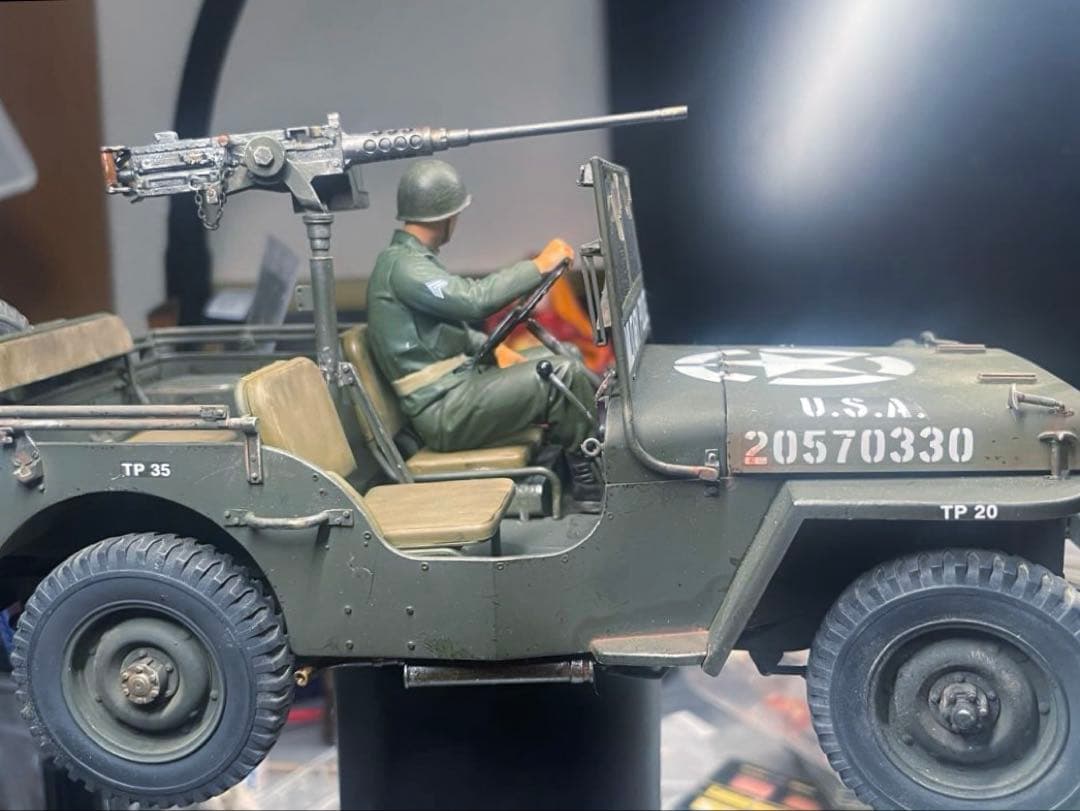 タコム1/16米陸軍 1/4トン 4X4 G503 ユーティリティトラック完成品