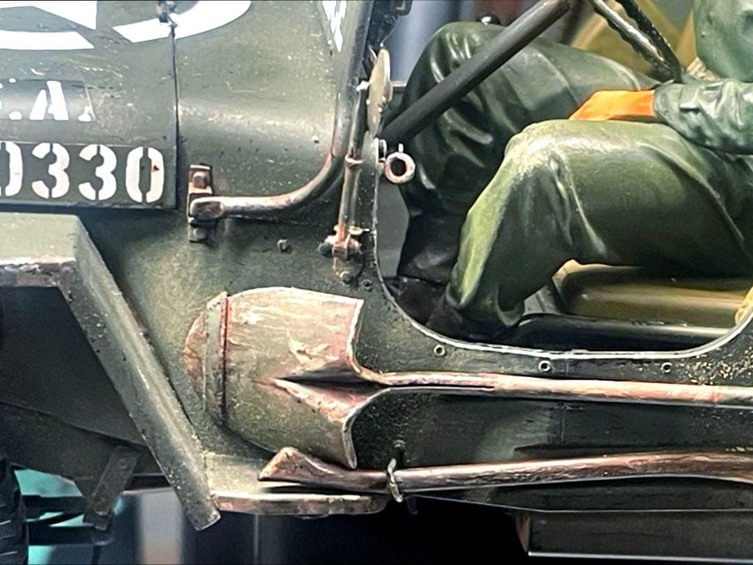 タコム1/16米陸軍 1/4トン 4X4 G503 ユーティリティトラック完成品