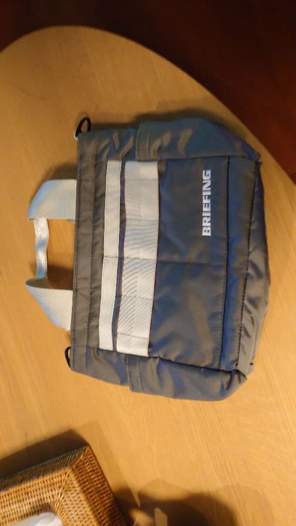ブリーフィング バッグ