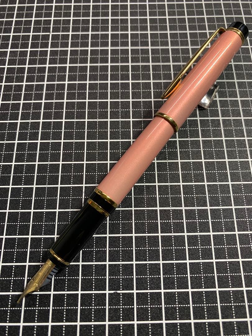 PILOT GRANCE PEARL-PINK 万年筆　字幅M