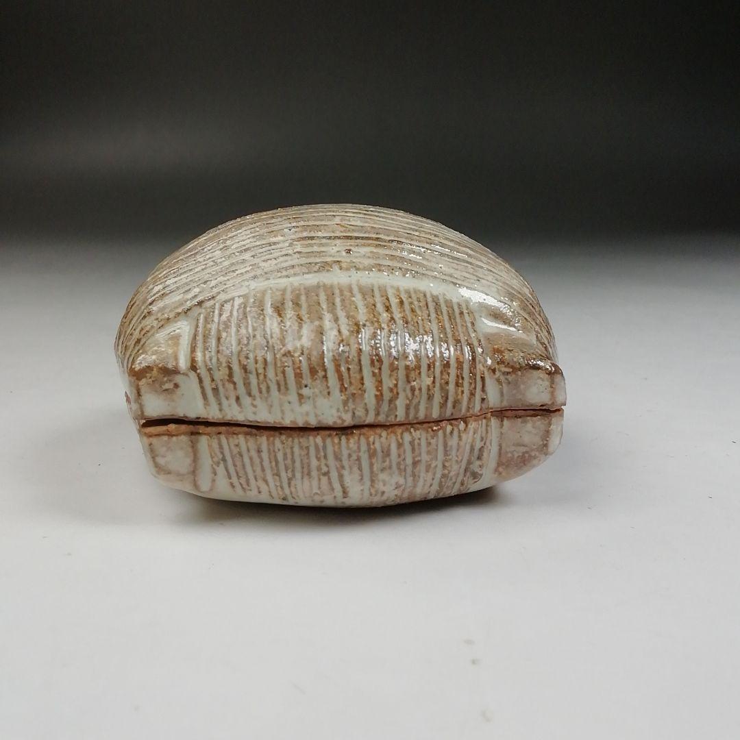 Ｗ９６　香合　『萩　糸巻　香合』『十二代　田原陶兵衛 造』　共箱　茶道具