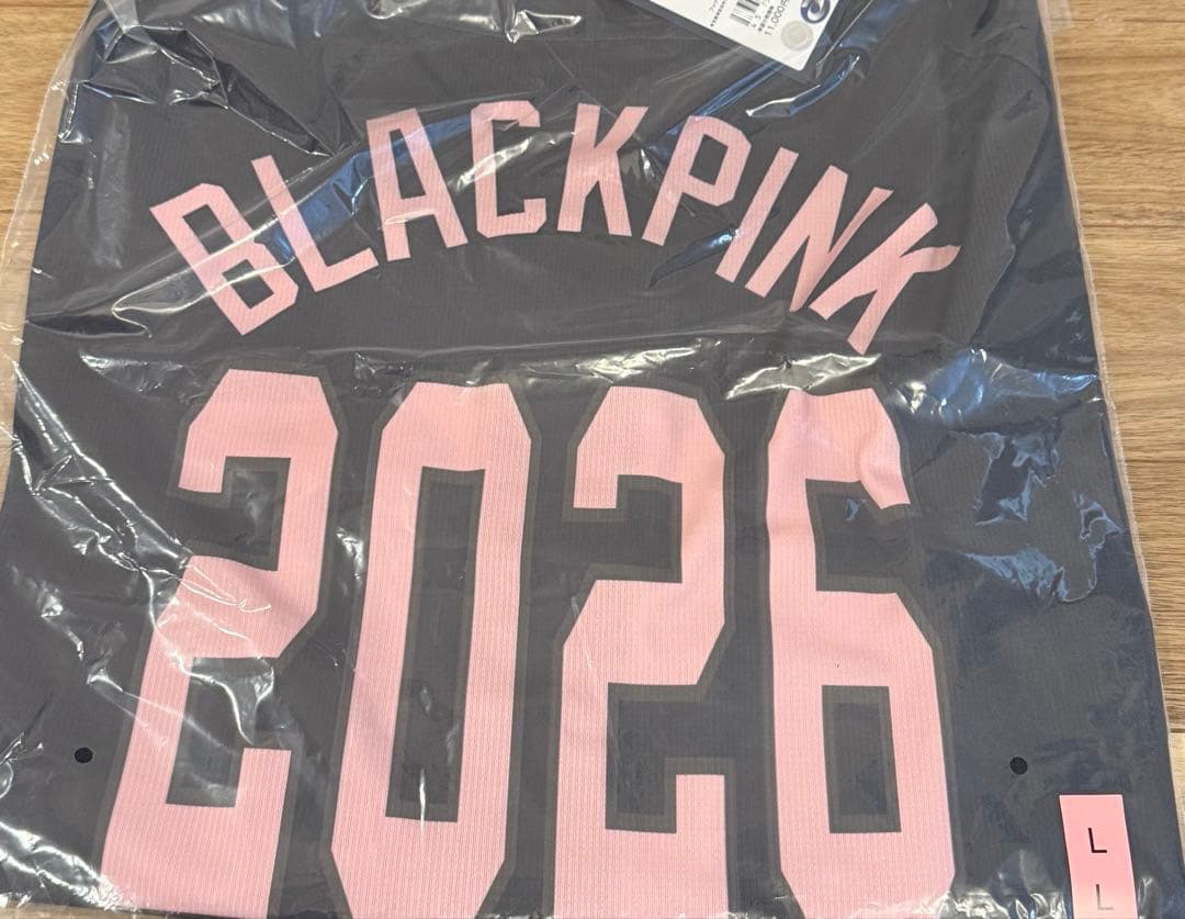【即日発送可】ジャイアンツ×BLACKPINK ブラック クロップド ユニホーム
