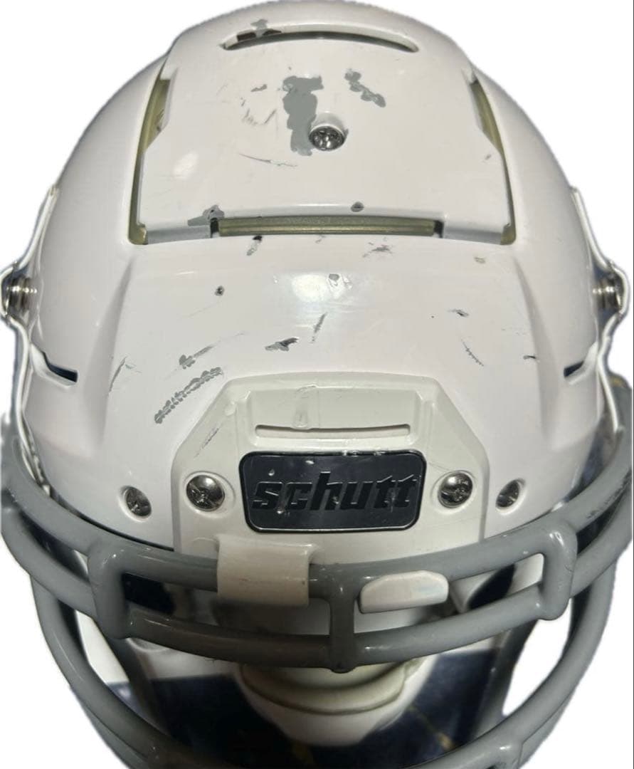 F7ホワイト アメリカンフットボールヘルメット