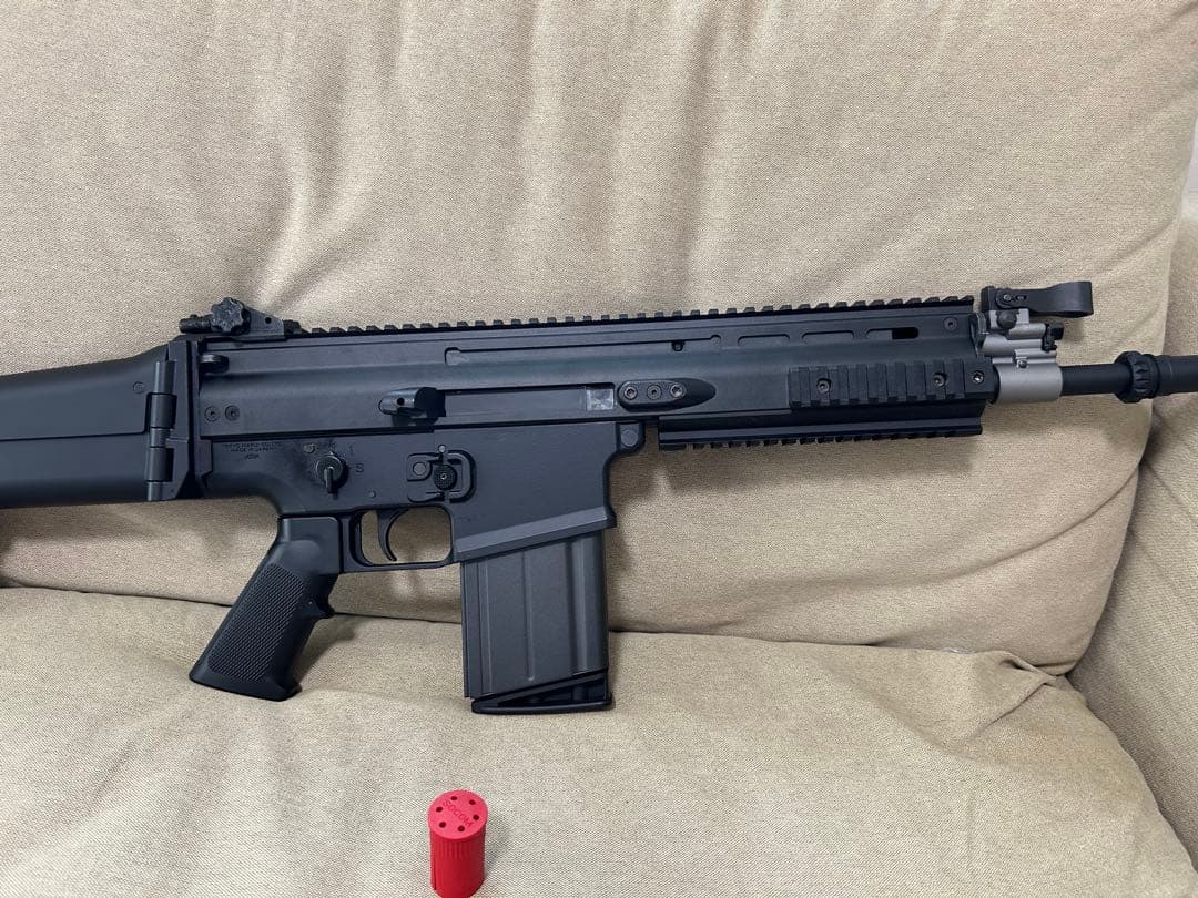 東京マルイ 次世代電動ガン　SCAR Heavy