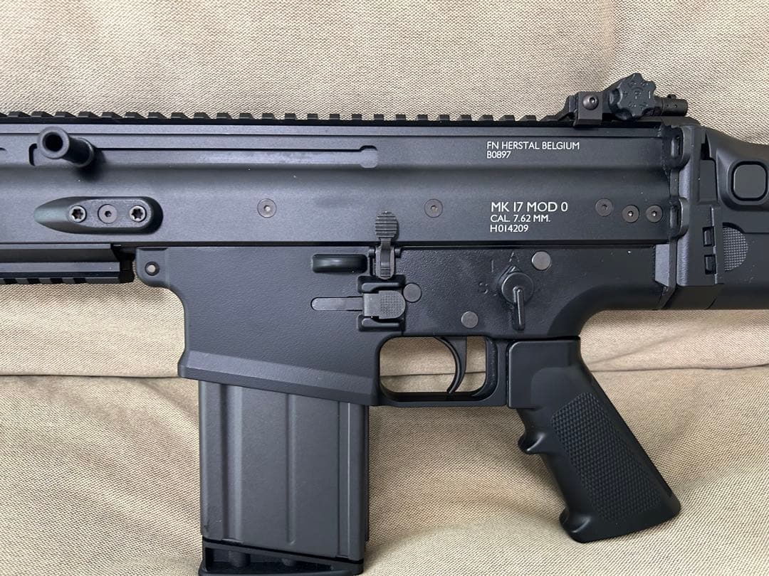 東京マルイ 次世代電動ガン　SCAR Heavy