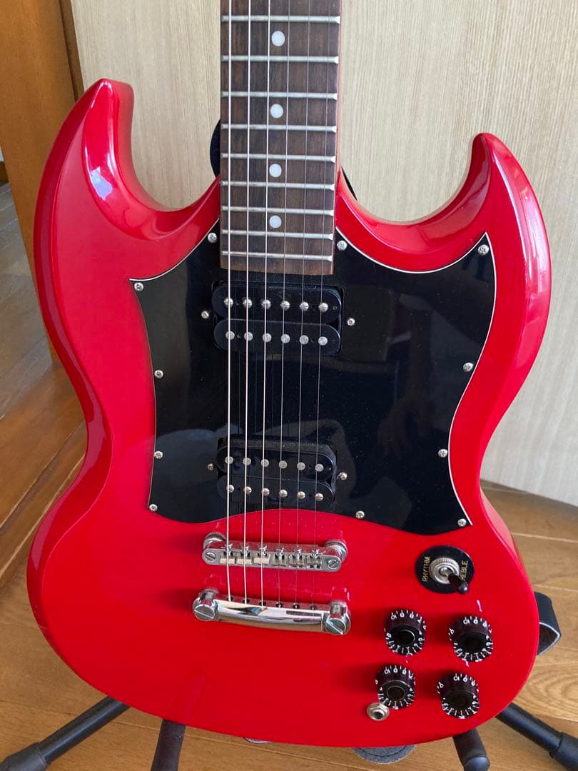 美品⭐︎エピフォン⭐︎エレキギター⭐︎SG⭐︎ミニアンプギタースタンドケース付けられます