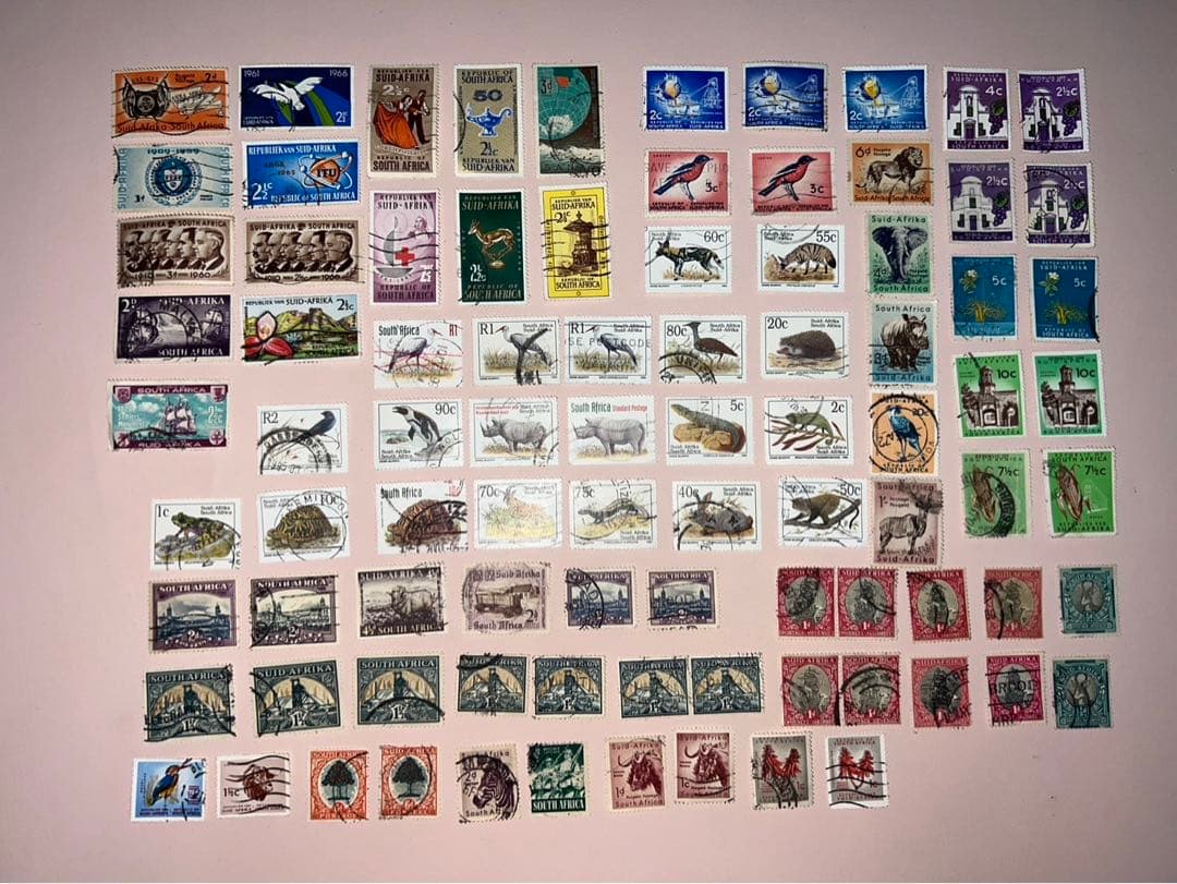 激レア　送料無料　英連邦British Empire 使用済み切手 2000種