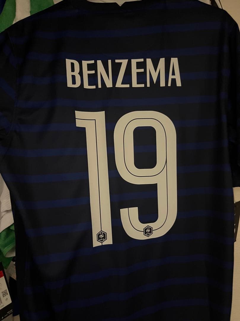 【新品正規品】激レア　ベンゼマ　フランス代表　ホームユニフォーム　レアル
