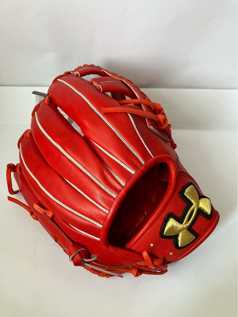 アンダーアーマー　硬式　アンディナイアブル 内野手用 グローブ