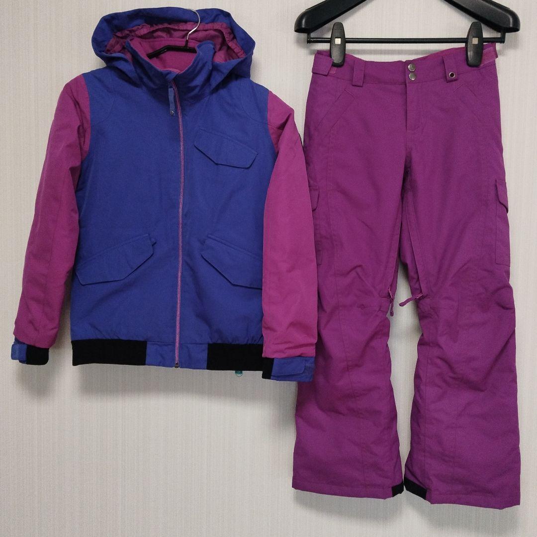 【美品に近い】バートン　スノボーウェア　140　上下