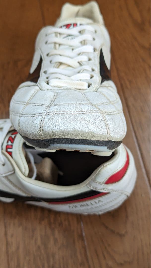 ミズノ　モレリア　ショートタン　サッカースパイク　Mizuno Morelia