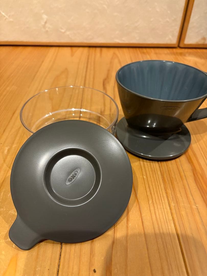 キャンプ用品まとめ売り　オイルランタン、オイル缶、収納ボックス、チタンマグなど