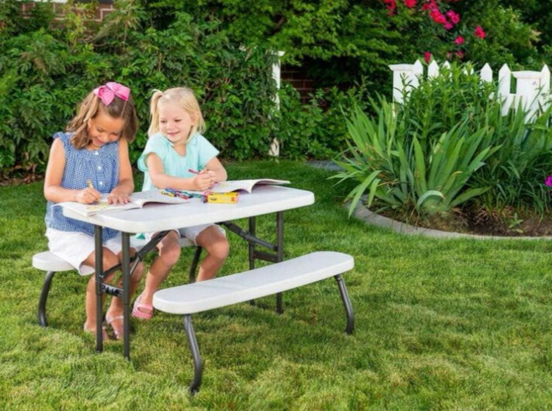 コストコ　キッズ　ピクニックテーブル