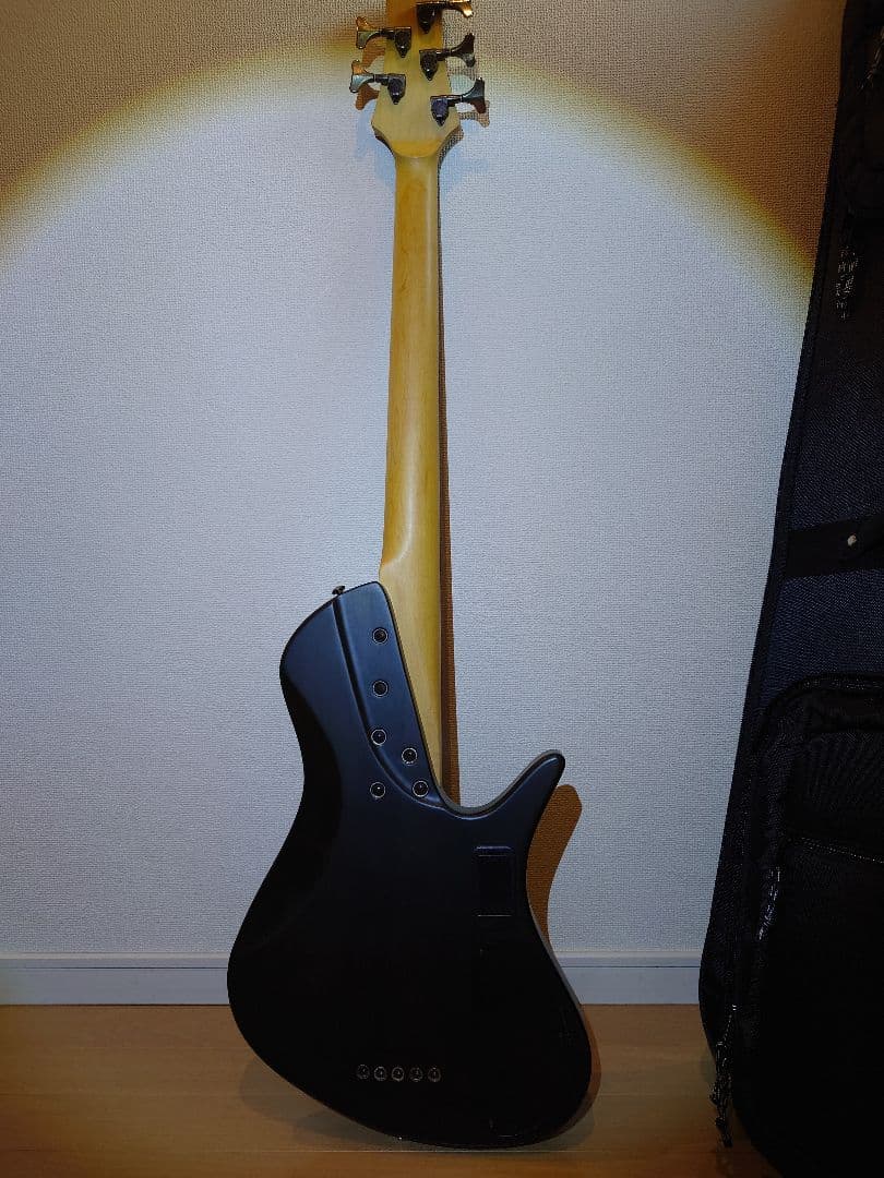 Carparelli Guitars レフティ フレットレスベース 5弦ベース