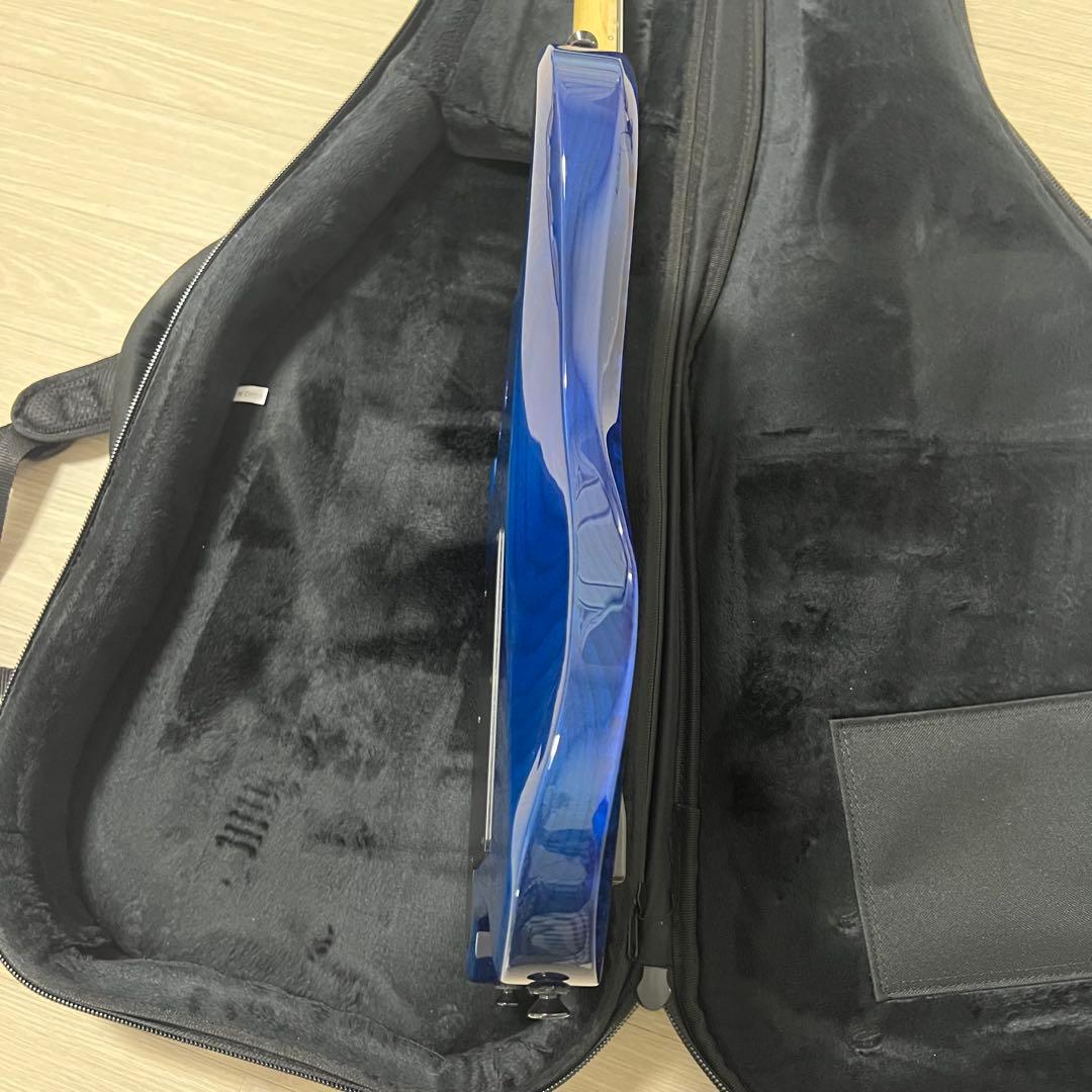 Kiesel vader ヘッドレス ギター ケース付き