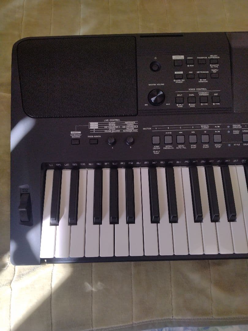 中古良品　ヤマハ PSR-E463 ポータトーン キーボード 電子ピアノ