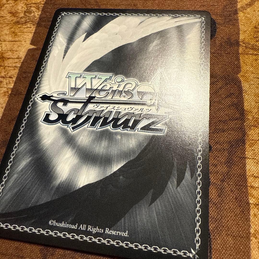 ヴァイスシュヴァルツ　勝利の女神NIKKE SEC+ モダニア