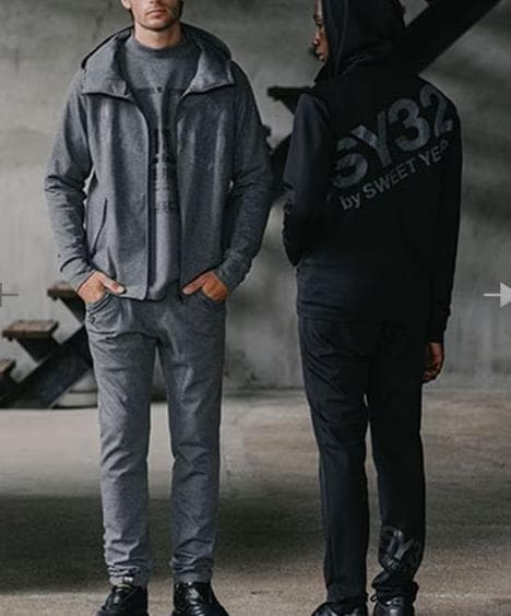 SY32 上下セットアップ Sサイズ 定価￥61,600 黒 パーカー 新品