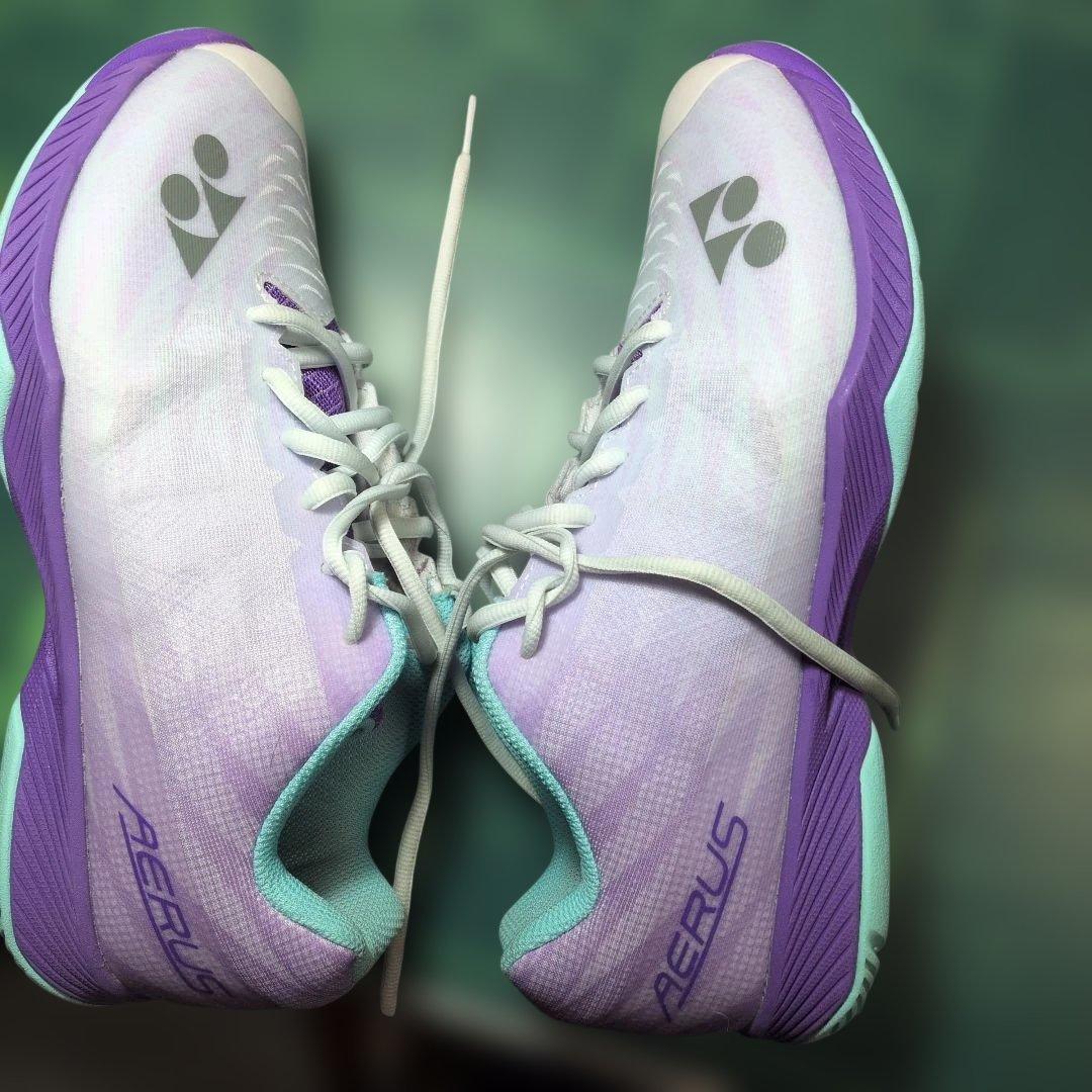 ヨネックスバドミントンシューズ