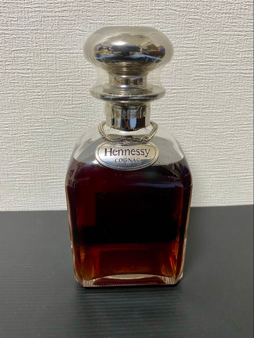 Hennessy Cognac 700ml 【未開栓】 送料無料&匿名配送