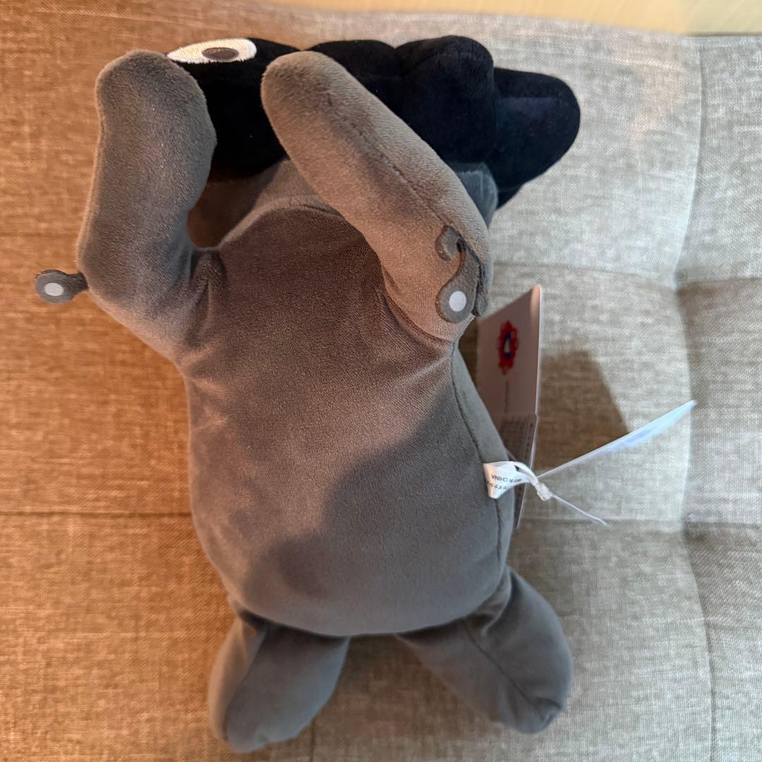 黒ミャクミャク 這い型 ぬいぐるみ Mサイズ 大阪関西万博　EXPO2025