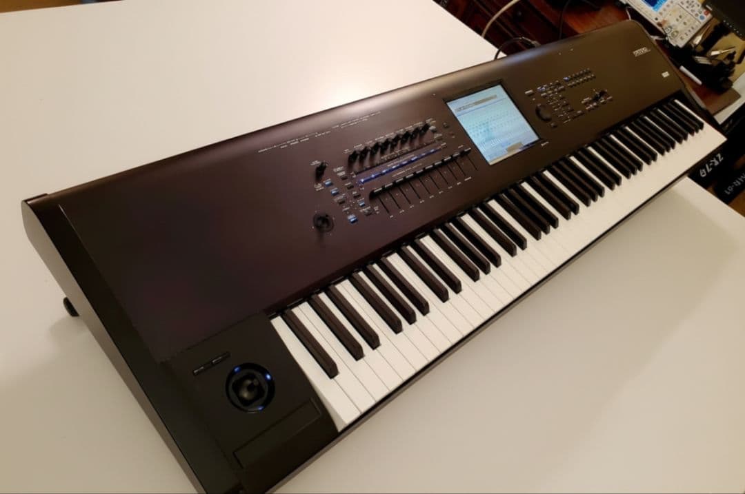ハードケース付き korg kronos X 88鍵盤