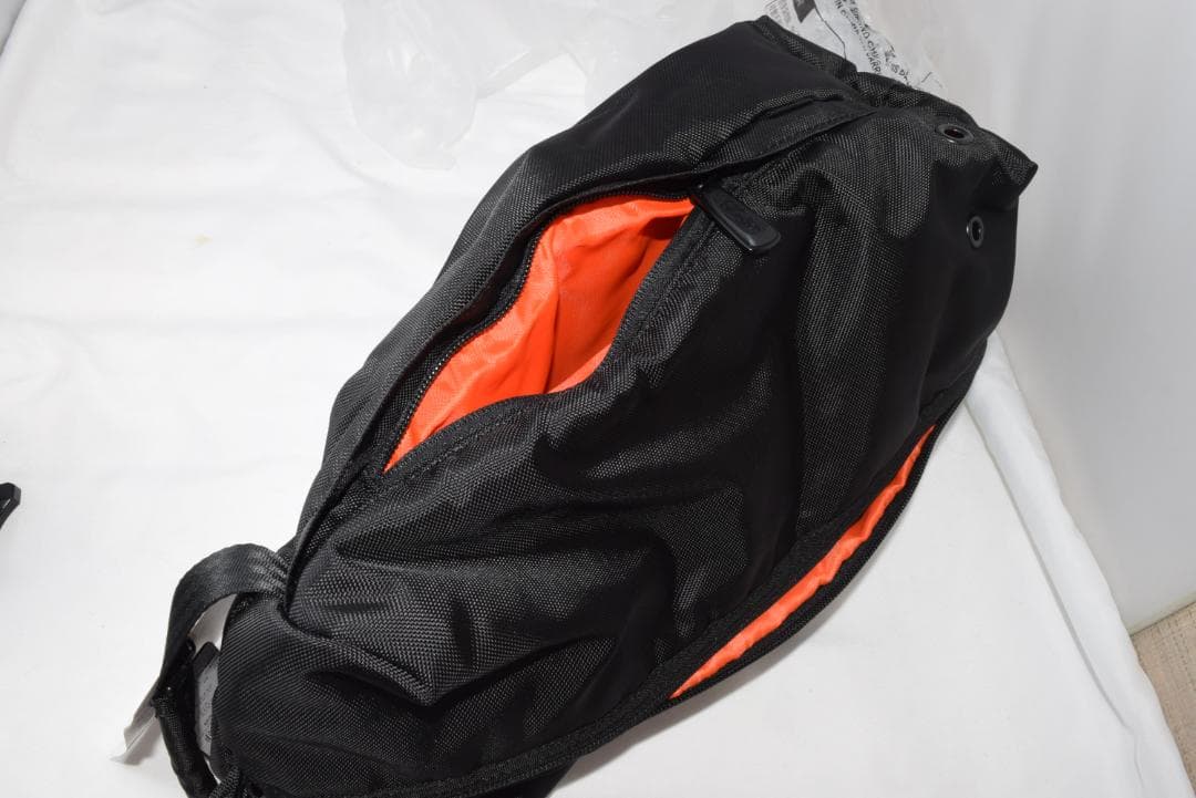 ハルウララ☆ダンスウィズドラゴン シューズケース☆ゴルフ靴袋☆ブラック