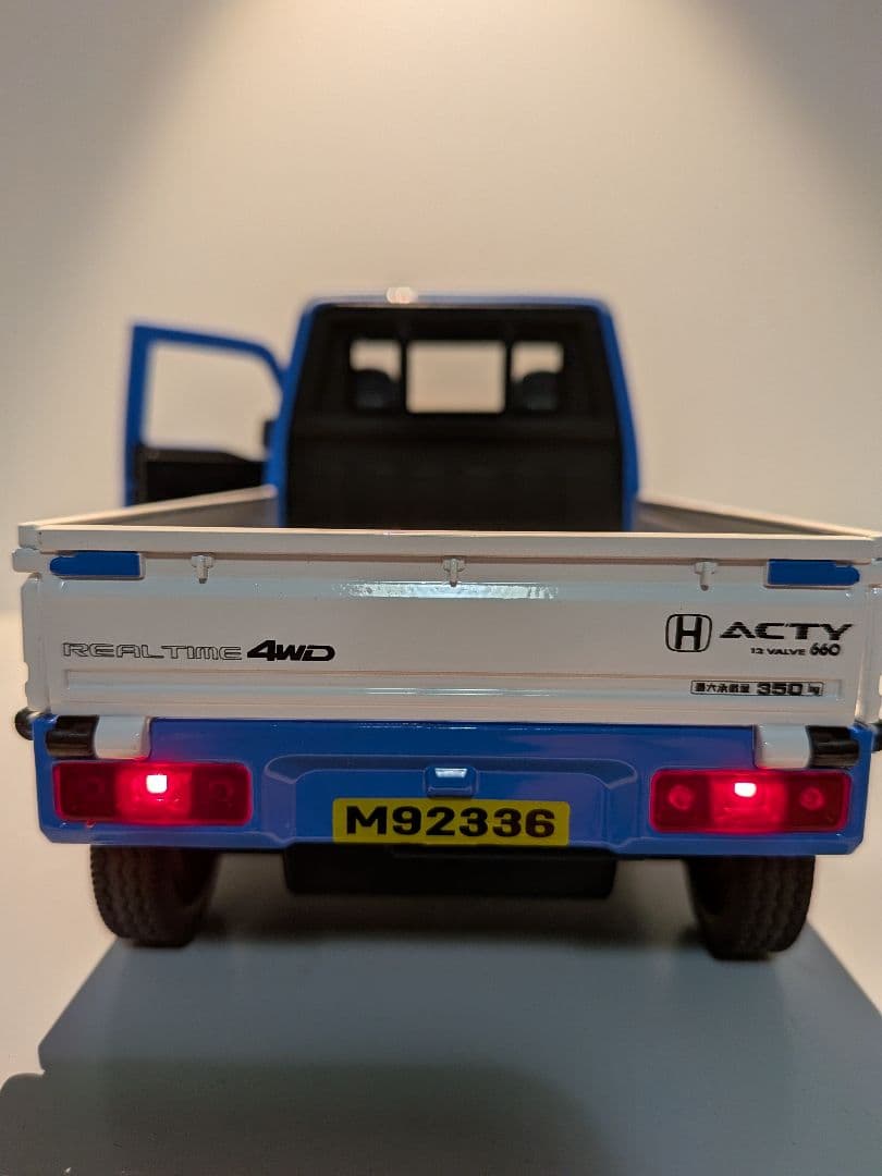 ​ホンダ アクティ 1/15 ミニカー 青/白 軽トラ 点灯 サウンド 検品済