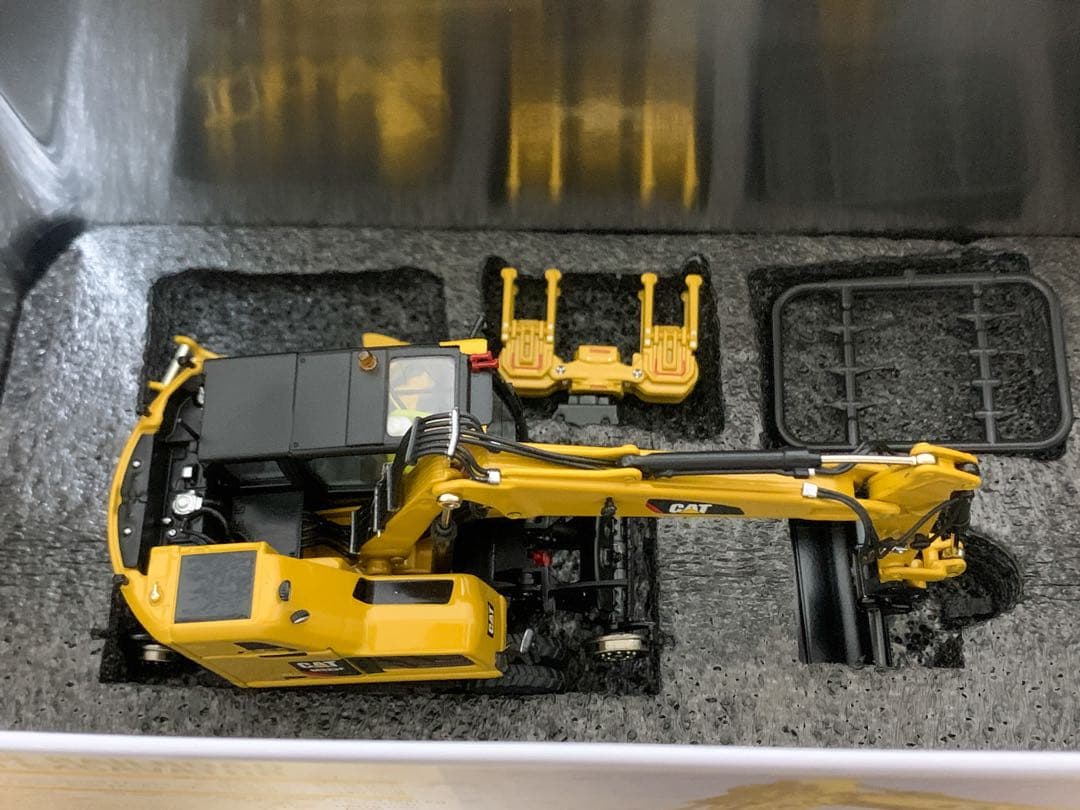 その他 CAT M323F RAILROAD WHEELED EXCAVATOR