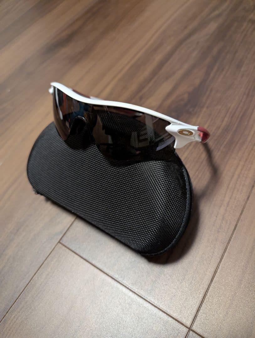 OAKLEY　Raderlock《楽天イーグルス》