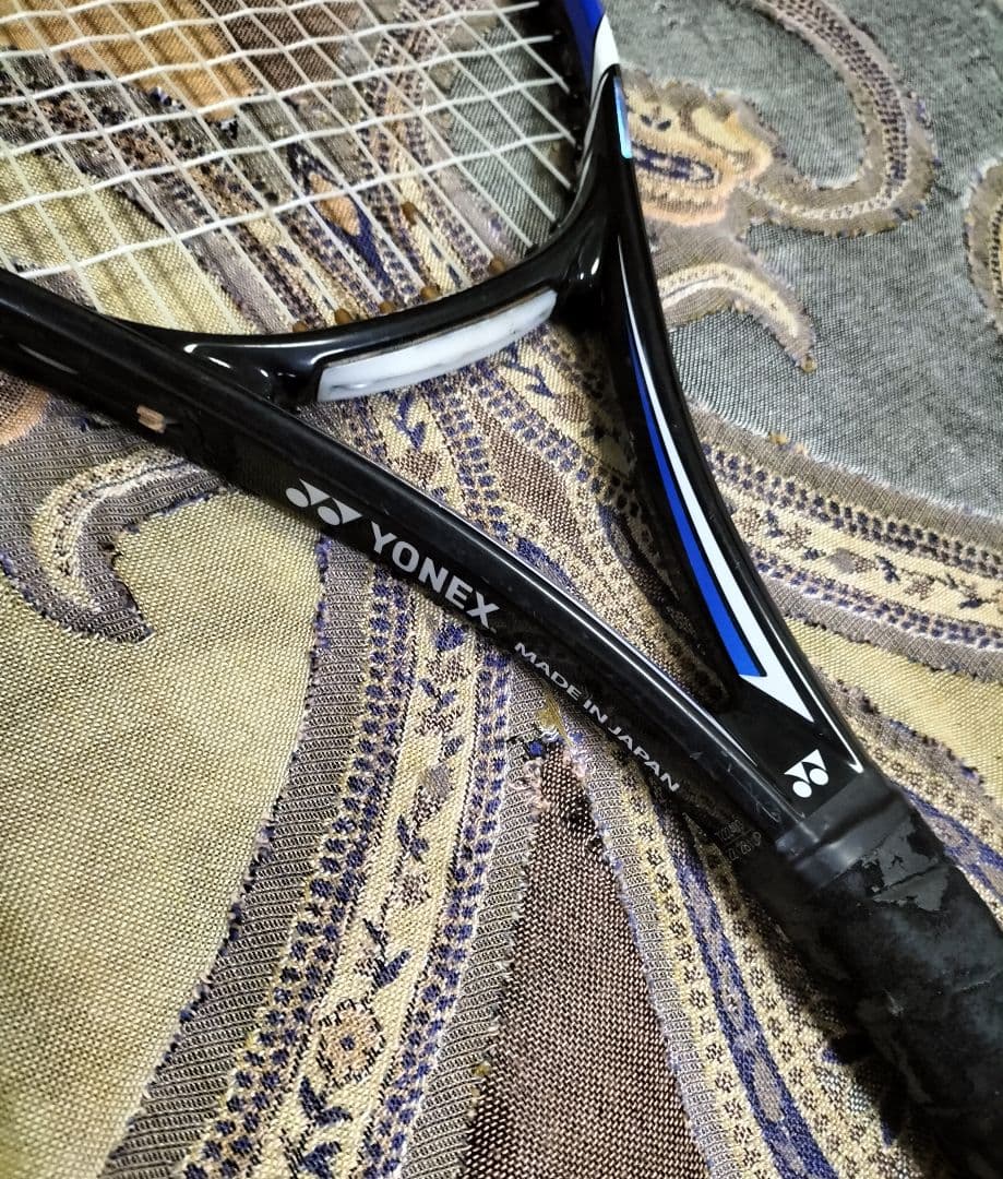 YONEX EZONE✨RQis Tia✨硬式テニスラケット ISOMETRIC