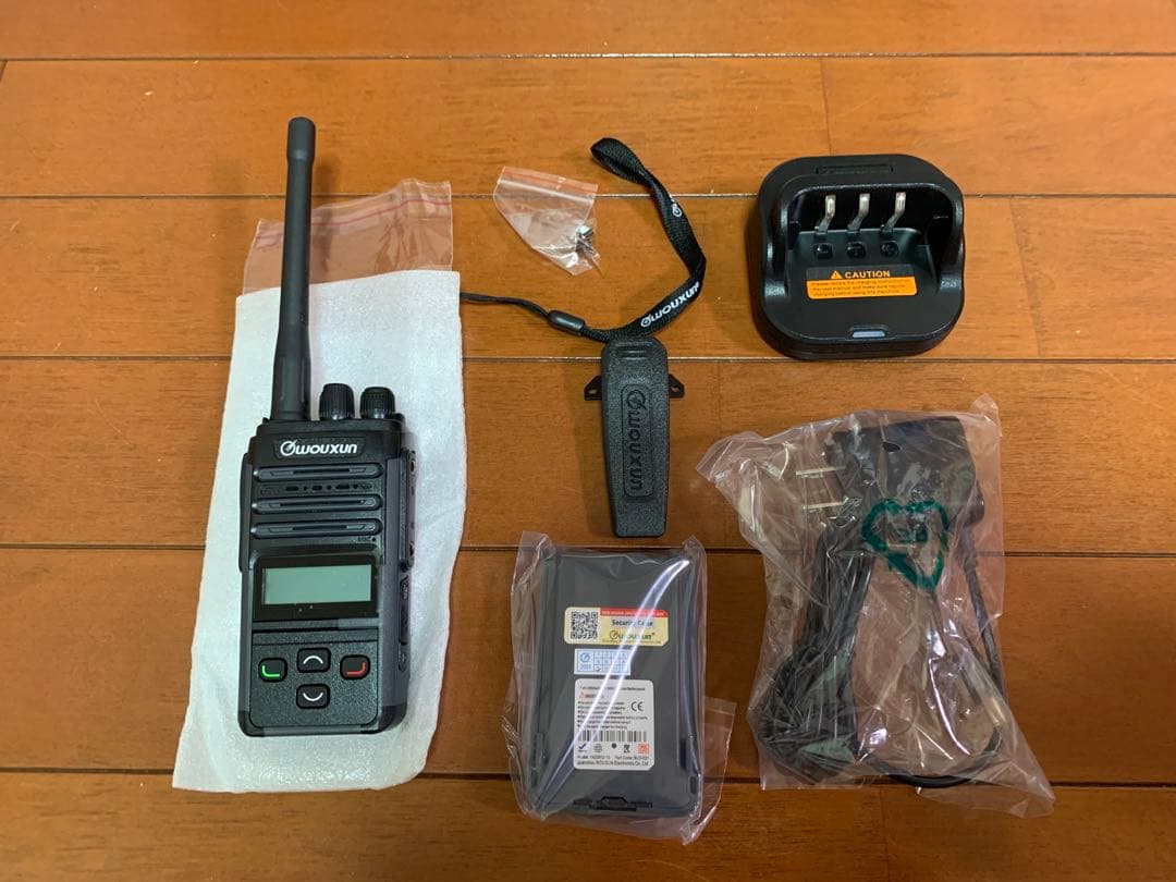 珍しい特定小電力無線機(CQ誌にも掲載されました)