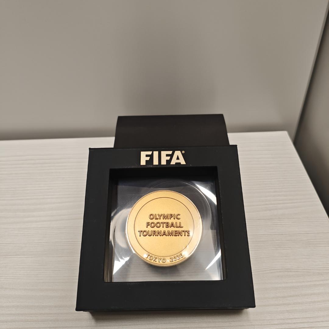 東京オリンピック サッカー 記念メダル FIFA TOKYO 2020 ケース付