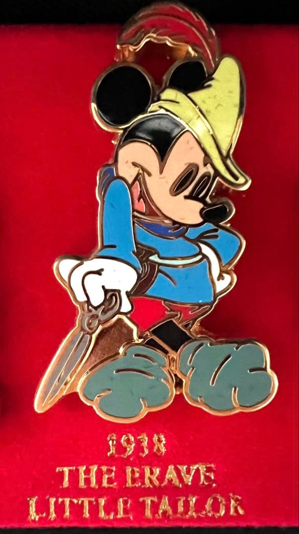 世界400限定 ミッキーマウス 歴代ピン6点 2005 ケース付