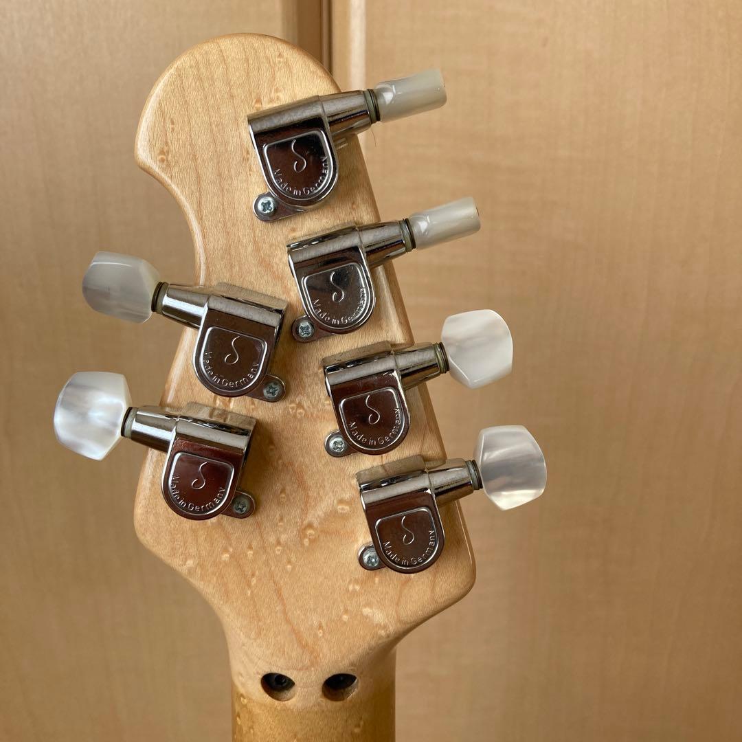 ミュージックマン　Axis ex ピンク