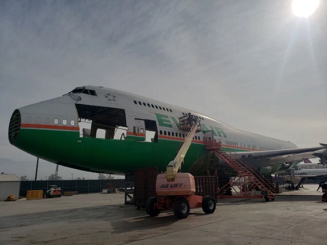 EVA航空 Aviationtag B747-400 ホワイトメインコンビ