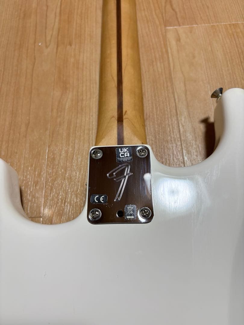 Fender ホワイト MADE IN MEXICO