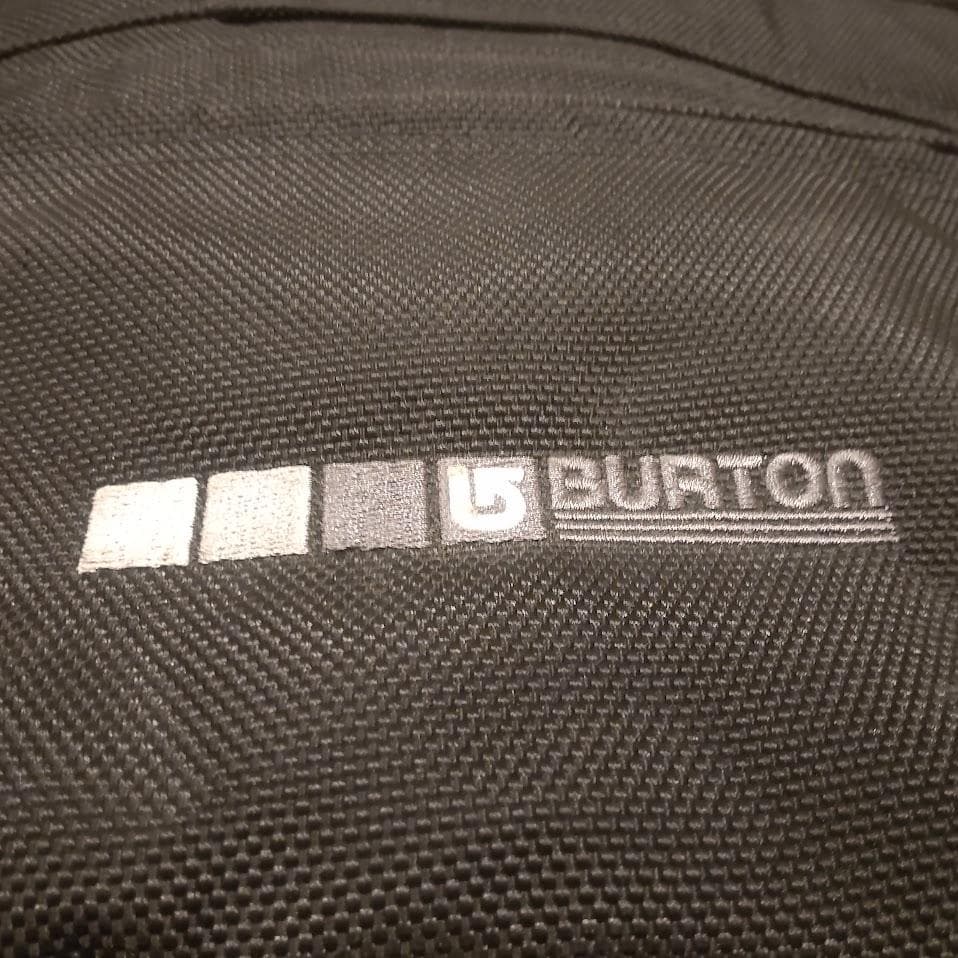 BURTON バートン キャリーバック スーツケース バッグ 2輪 スノーボード