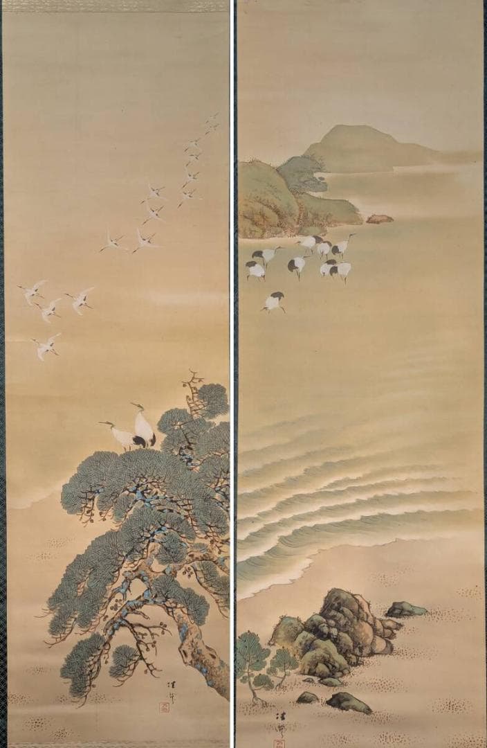 【真作】掛軸　鶴図対幅　松上飛翔図と浜辺群鶴図　　合箱入　U186