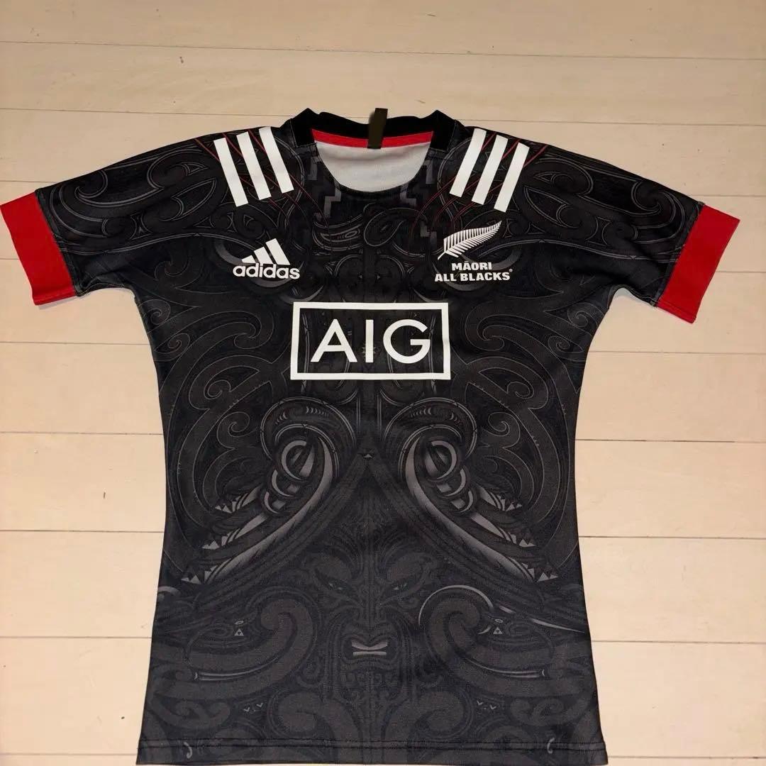 adidas オールブラックス ジャージとショートパンツセット【中古】